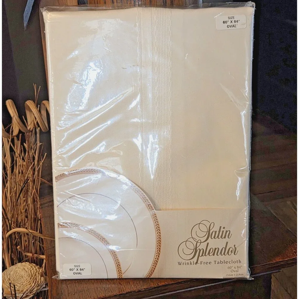 Satin Splendor Wrinkle Free Scotchguard 60x84” Ivory Oblong VTG New